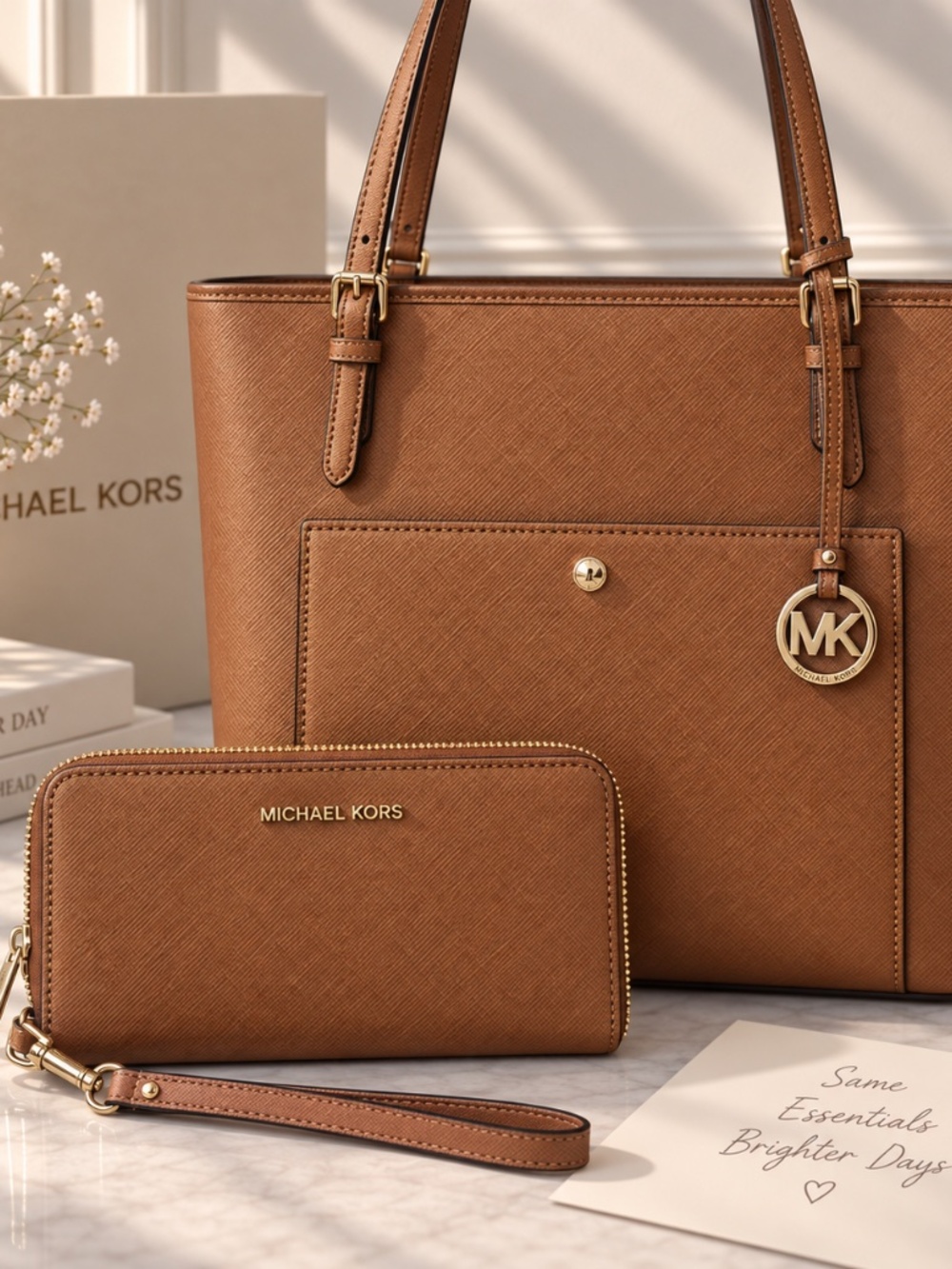 Michaelkor jet set large top zip snap pocket tote and Wallet